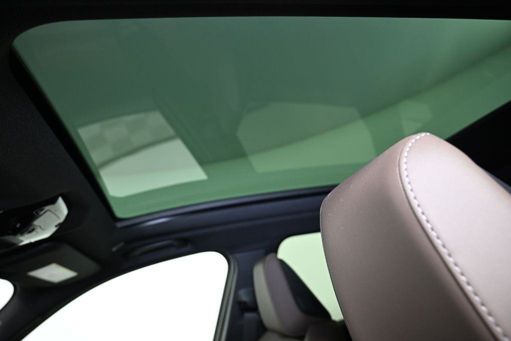 Thumbnail: 2026 BMW X3 - 21