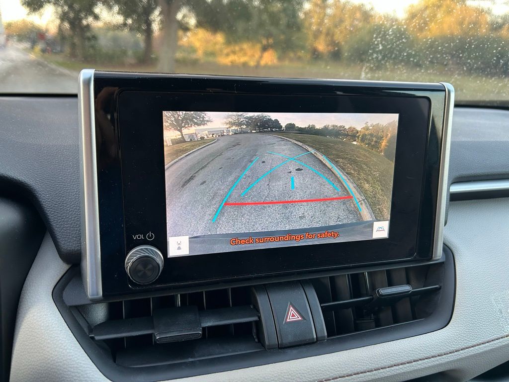 Thumbnail: 2023 Toyota RAV4 - 25