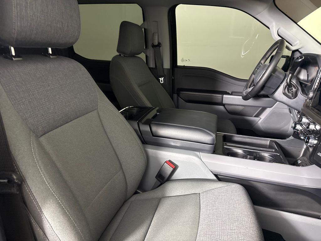 2024 Black Metallic Ford F-150 XLT RWD Truck
