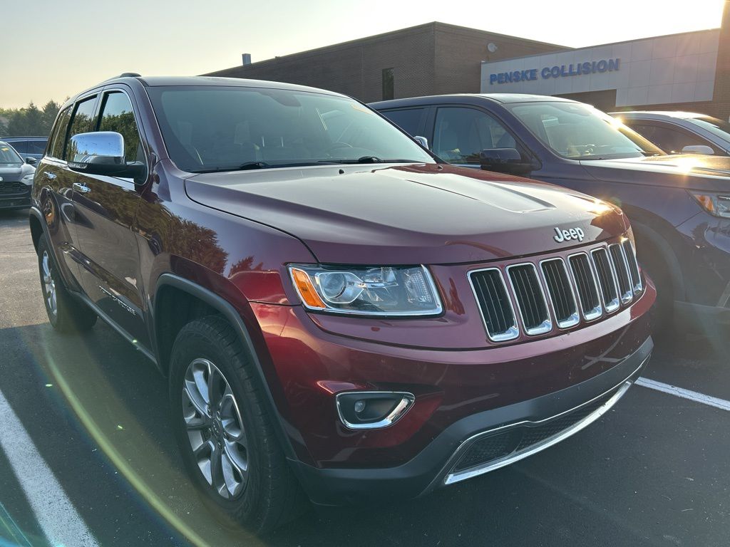Thumbnail: 2016 Jeep Grand Cherokee - 4