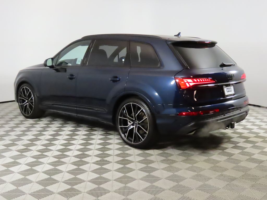 Thumbnail: 2025 Audi Q7 - 3