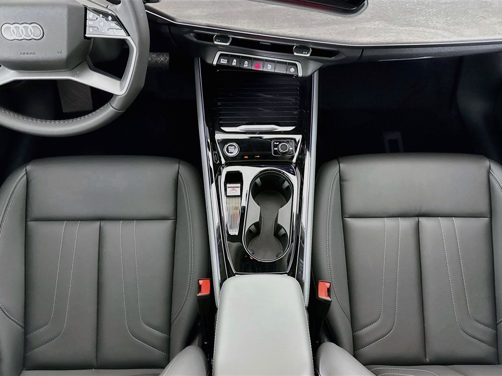 Thumbnail: 2026 Audi Q3 - 18
