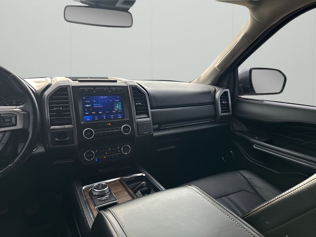 Used Car 2021 Ford Expedition  Platinum For Sale Under $40,000 In Austin, Texas