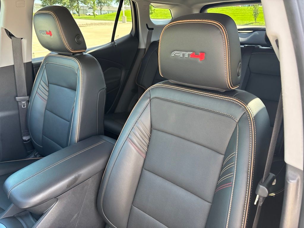Used 2023 GMC Terrain SUV
