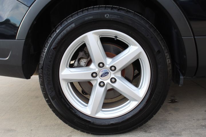 Used Car 2019 Ford Explorer  Xlt For Sale Under $20,000 In Georgetown, Texas