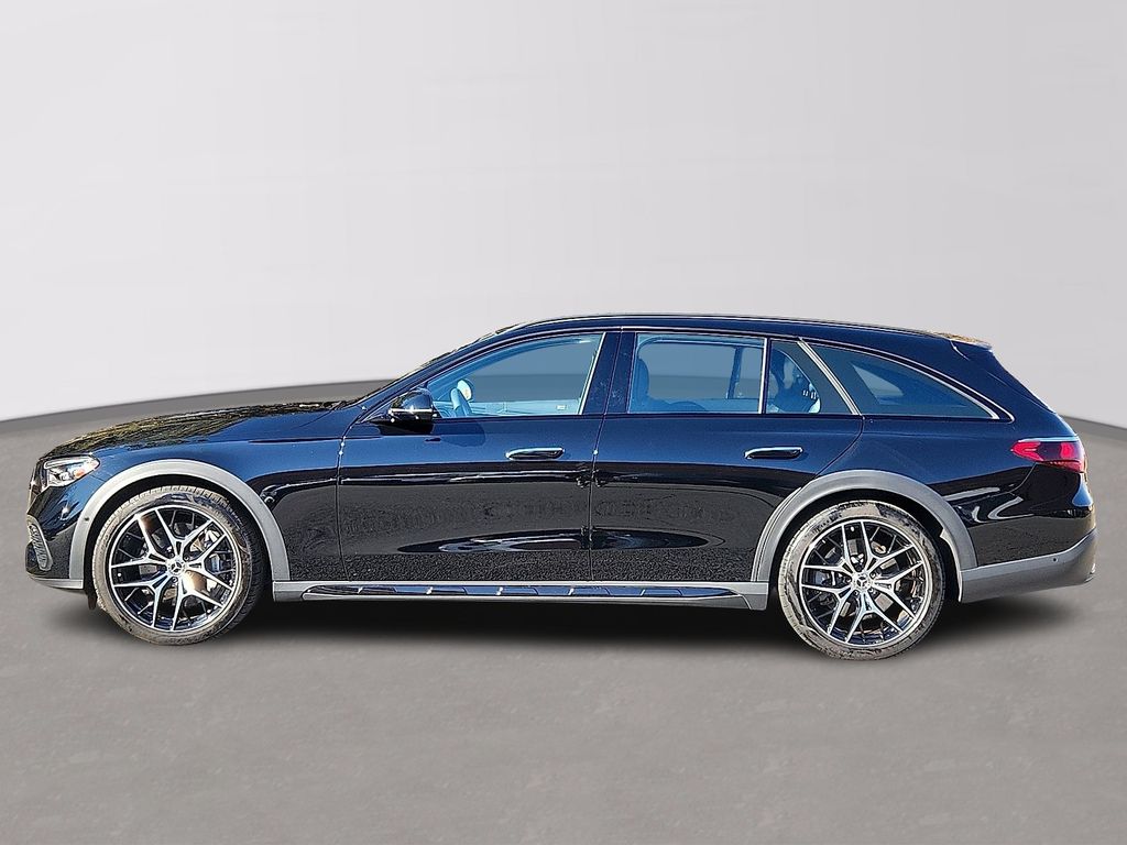 Thumbnail: 2025 Mercedes-Benz E-Class - 7