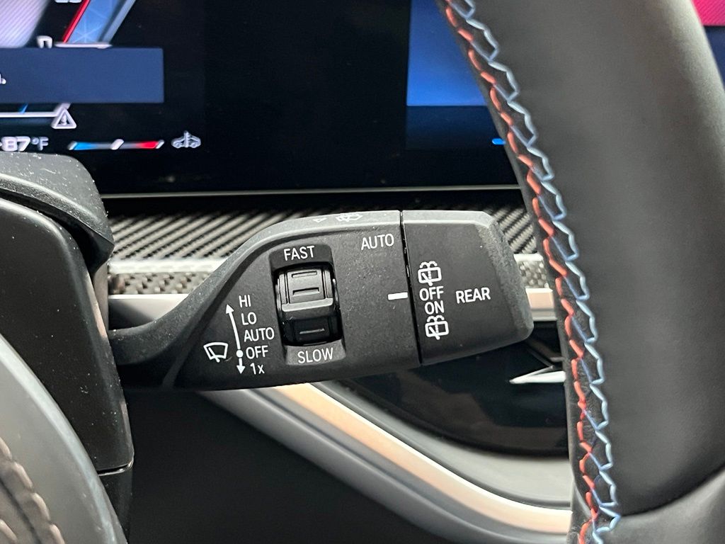 Thumbnail: 2026 BMW X5 - 16