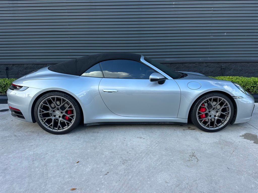 Thumbnail: 2020 Porsche 911 - 8