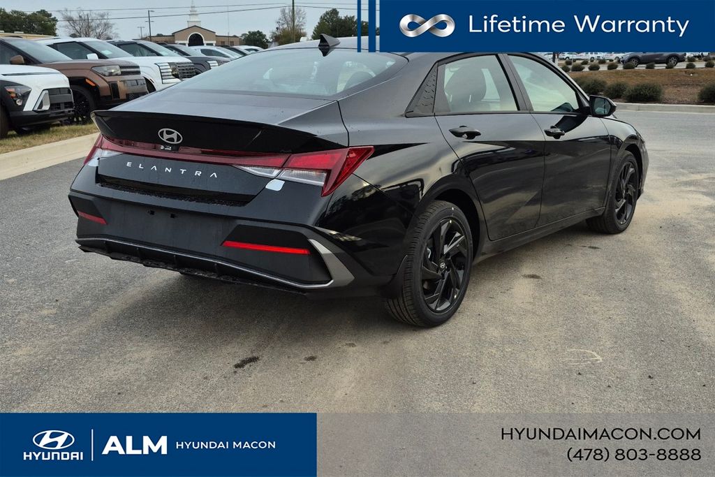 New 2026 Black Hyundai SEL Sport Plus image 6