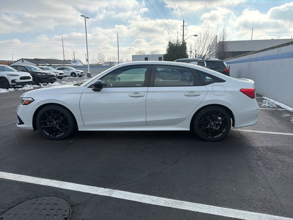 Thumbnail: 2022 Honda Civic - 2