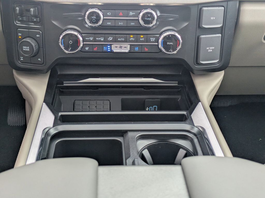 2026 Ford F-250 Super Duty Platinum