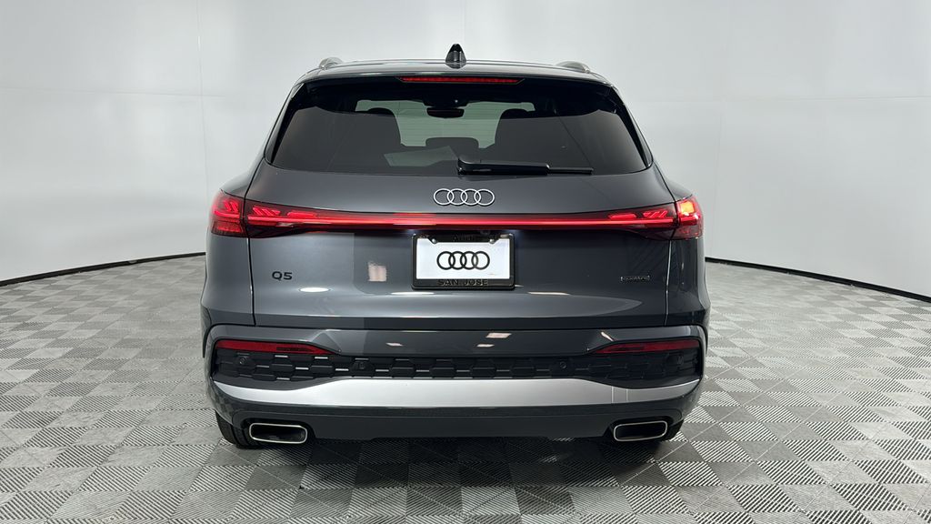 Thumbnail: 2025 Audi Q5 - 4
