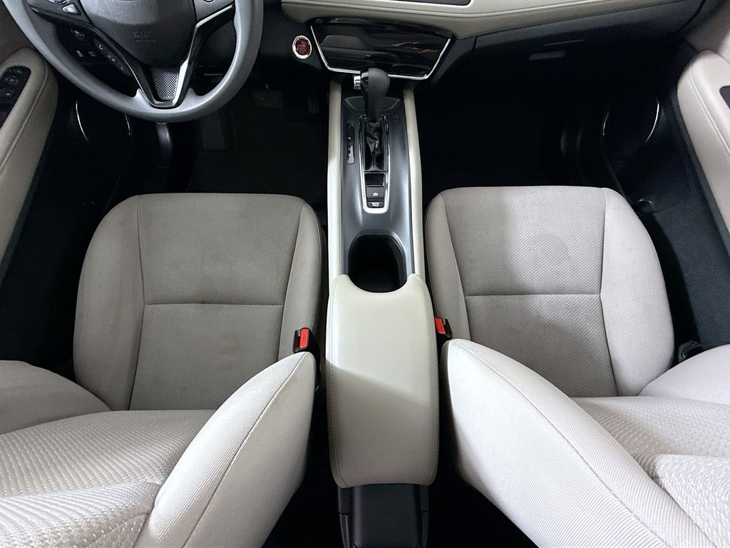 Thumbnail: 2018 Honda HR-V - 16