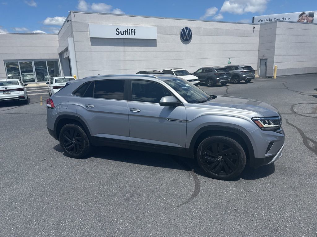 2023 Volkswagen Atlas Cross Sport 2.0T SE w/Technology Silver at Subaru and VW of Moon Township