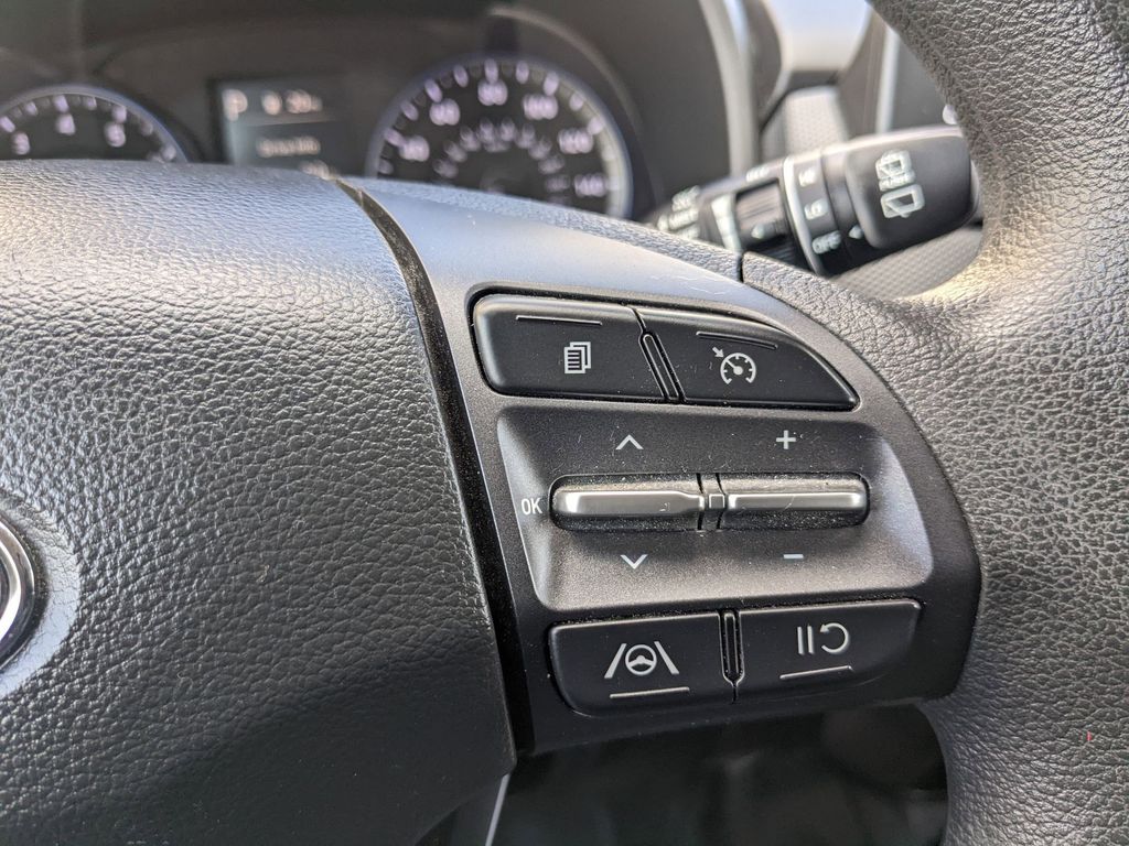 2022 Hyundai Kona SEL - Photo 14