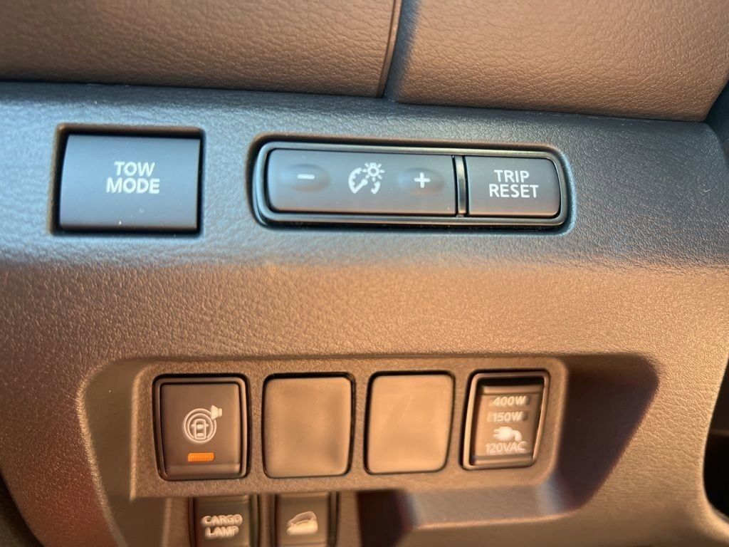 2025 Glacier White Nissan Frontier PRO-4X 4X4 Truck