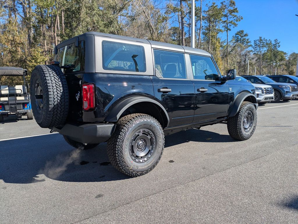 2025 Ford Bronco 