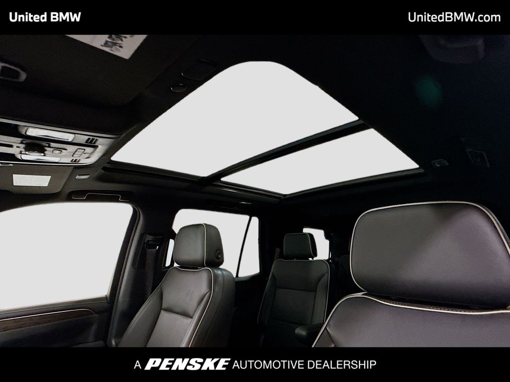 Thumbnail: 2022 Chevrolet Tahoe - 12