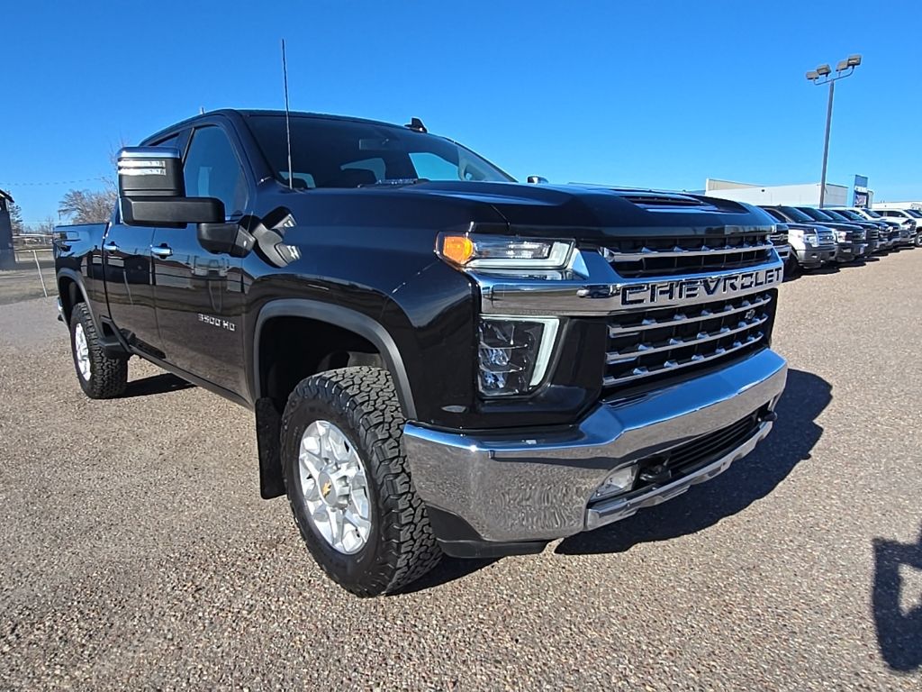 2022 Chevrolet Silverado 3500HD LTZ Crew Cab 4WD