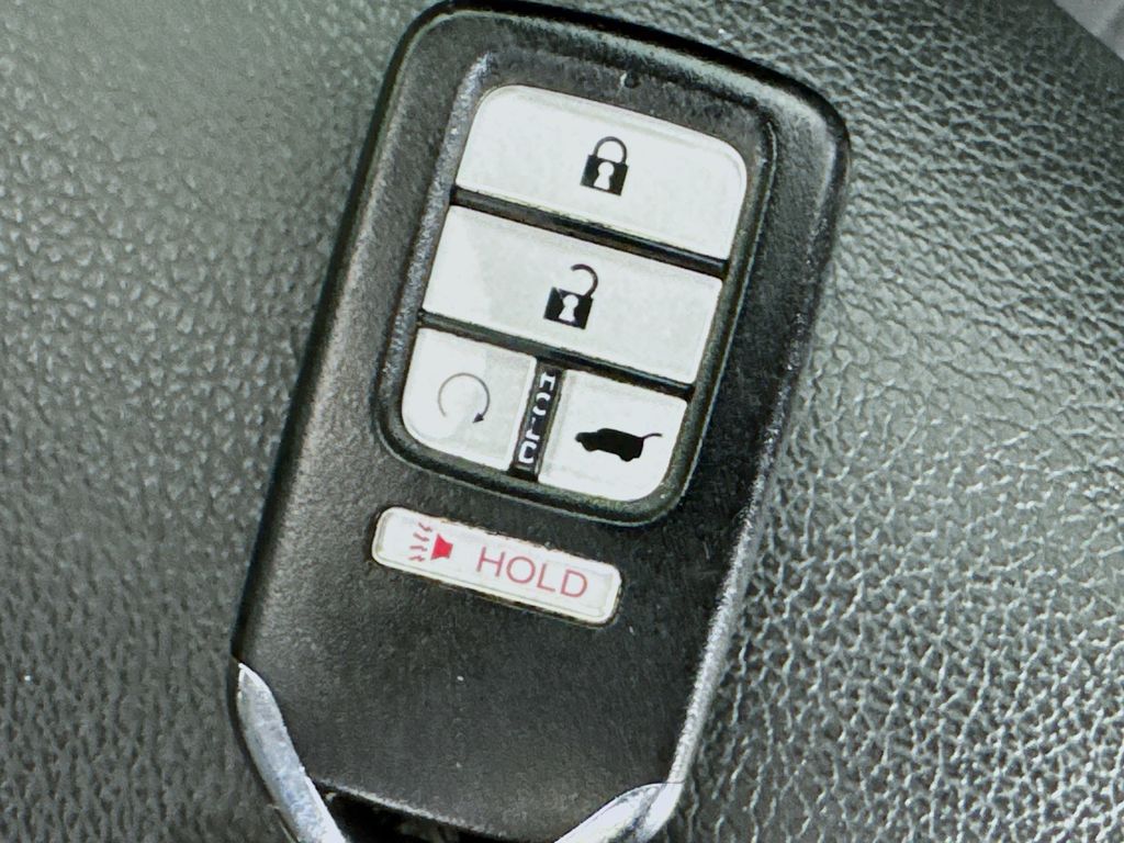 Used Car 2022 Honda Pilot  Special Edition For Sale Under $30,000 In Austin, Texas