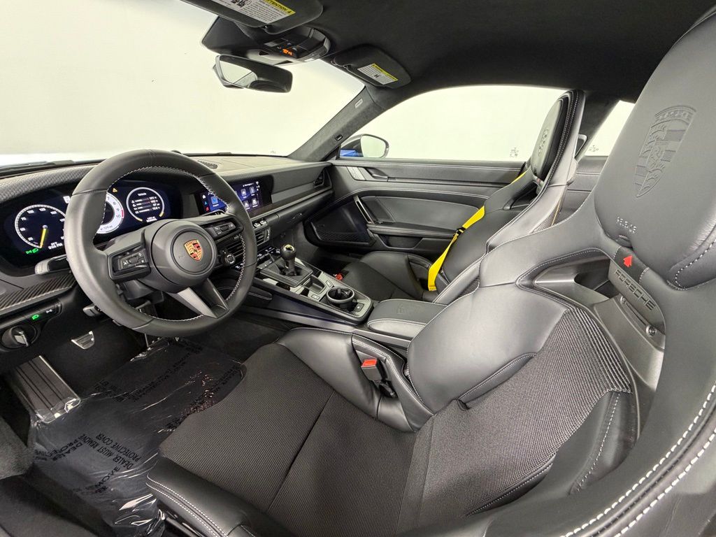 Thumbnail: 2026 Porsche 911 - 4