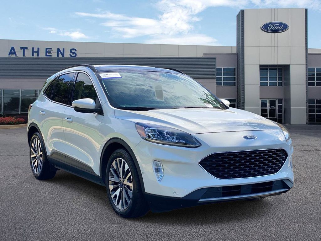 2020 Ford Escape Hybrid Titanium FWD
