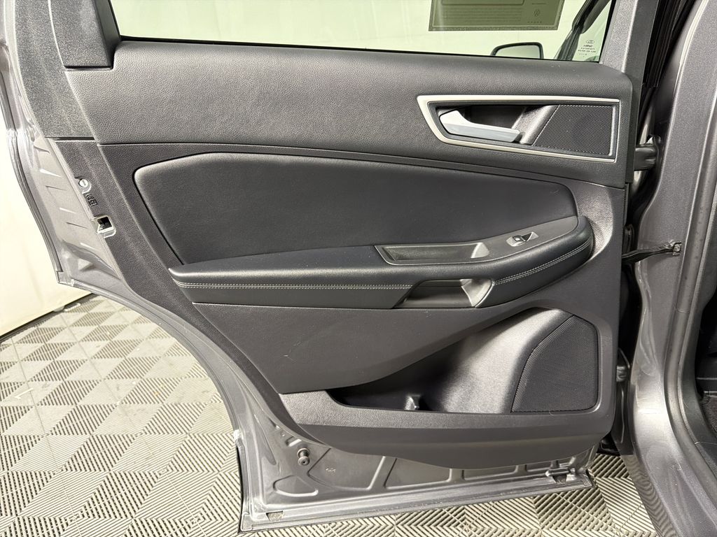 used 2021 Ford Edge car, priced at $20,900