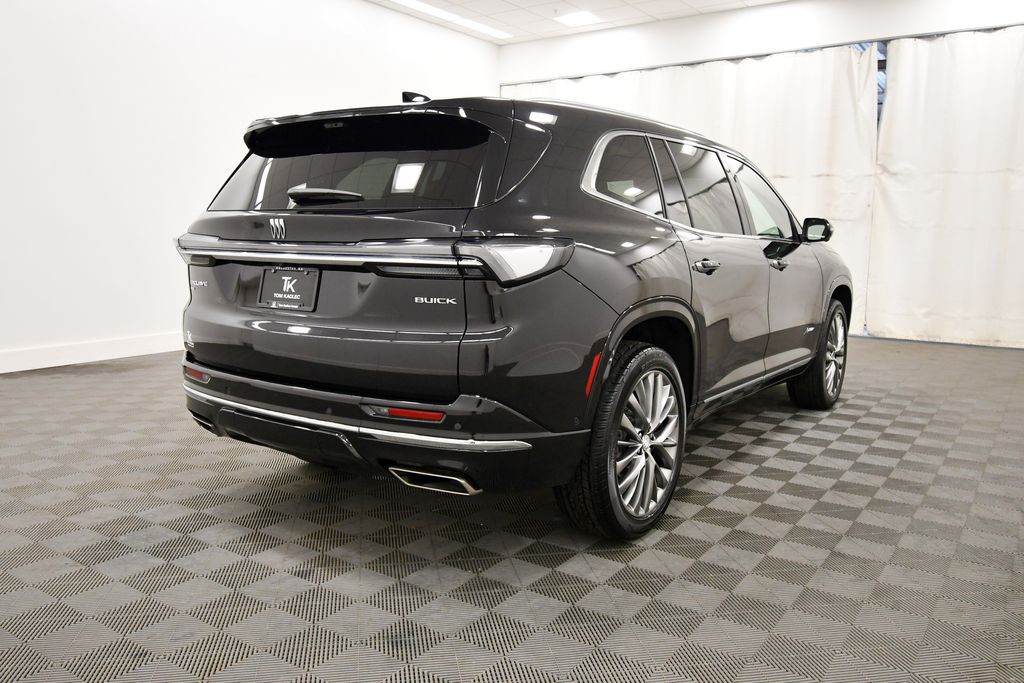 Used 2025 Buick Enclave SUV