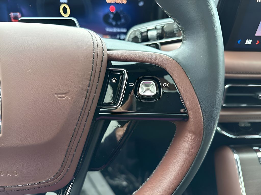 2025 Lincoln Aviator