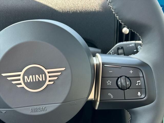 Thumbnail: 2026 MINI Cooper - 19