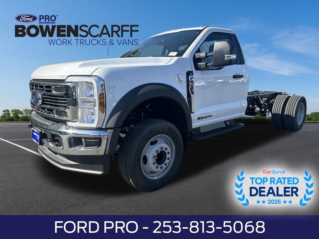 New 2025 Ford Super Duty F-600 Chassis Regular Cab (DRW) 169" Wheelbase XL
