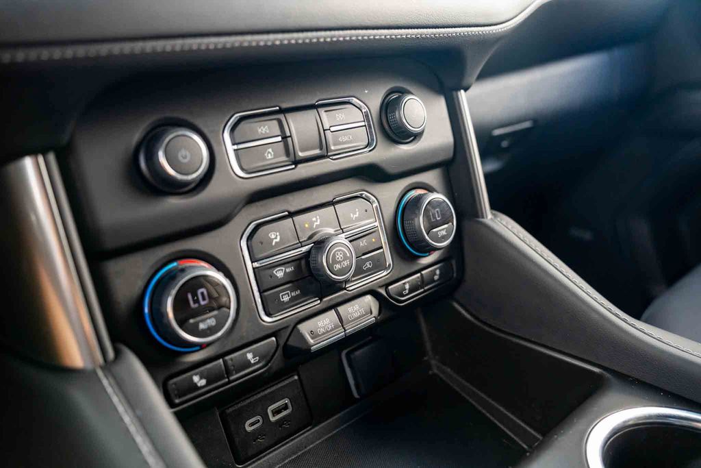 Used Car 2023 Chevrolet Tahoe  Z71 For Sale Under $60,000 In Austin, Texas