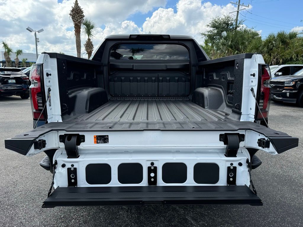 2024 Chevrolet Silverado EV RST 12