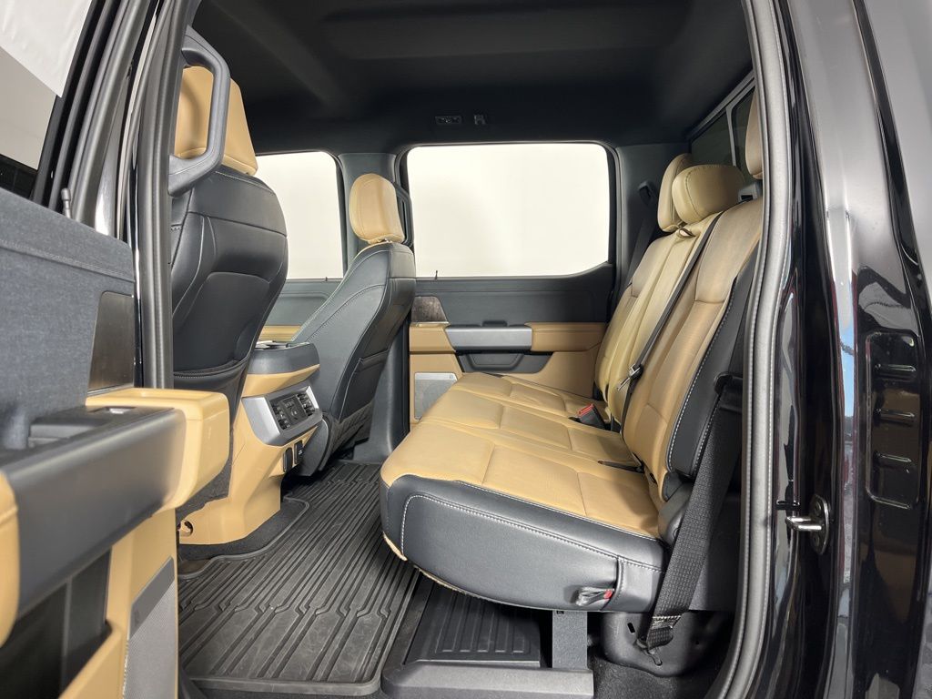 Thumbnail: 2023 Ford Econoline - 23