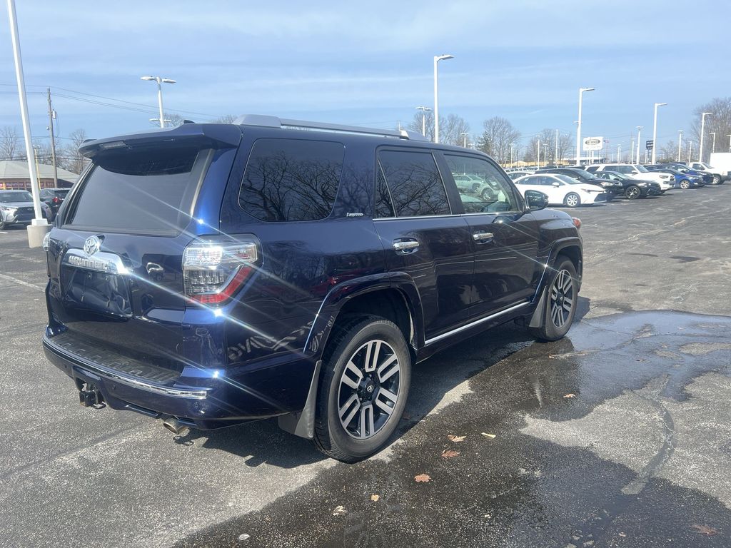 2022 Toyota 4Runner Limited 3