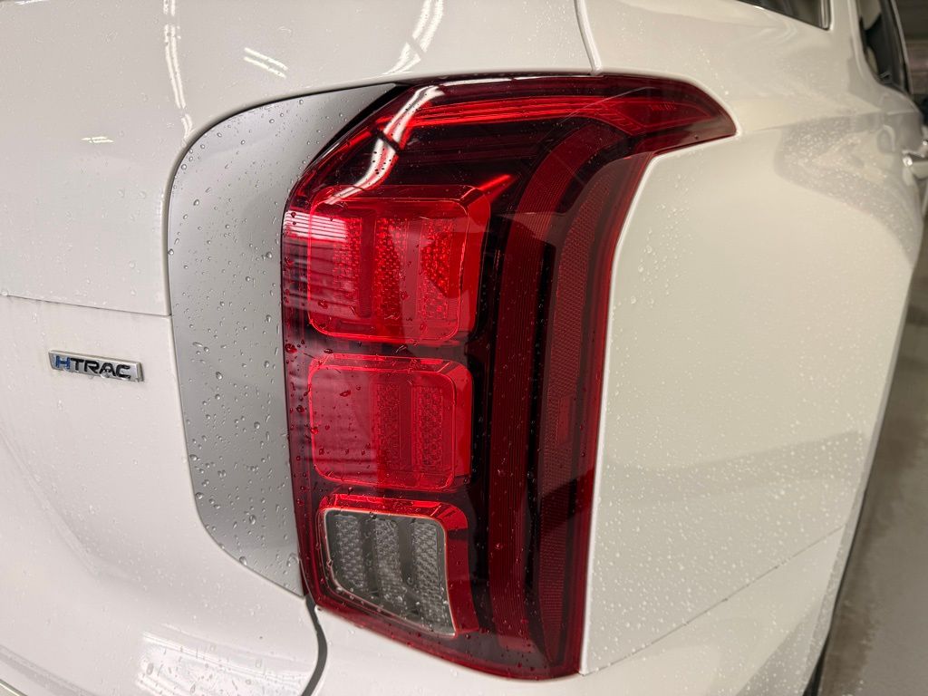 Thumbnail: 2023 Hyundai Palisade - 5