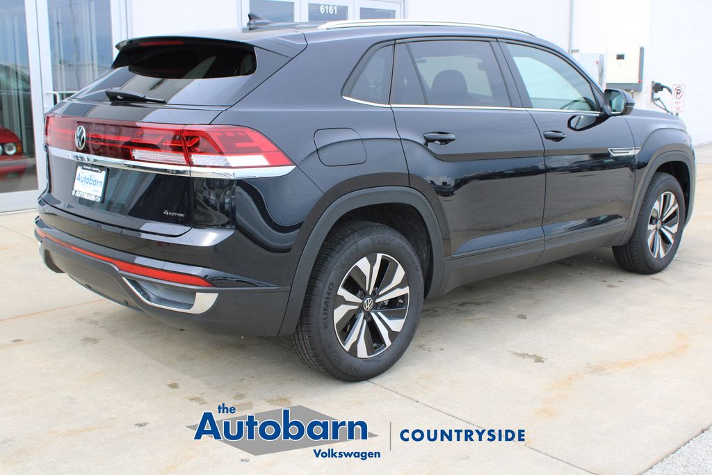 View vehicle photo 6