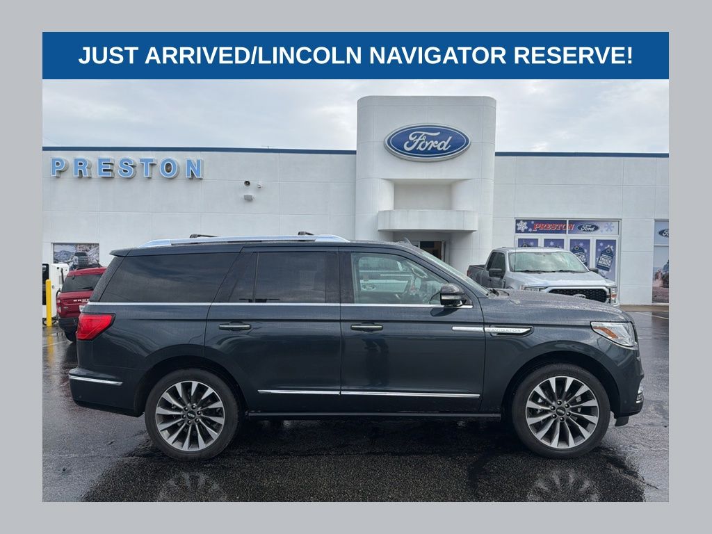 Blue 2021 Lincoln Navigator Reserve 4WD SUV / Crossover Four-Wheel Drive Automatic