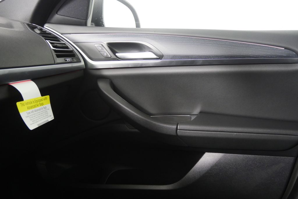 Thumbnail: 2024 BMW X4 - 30