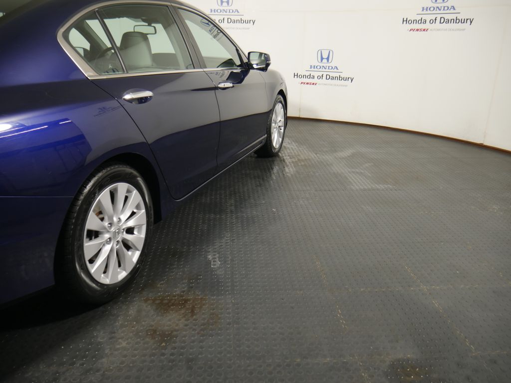 Thumbnail: 2015 Honda Accord - 4