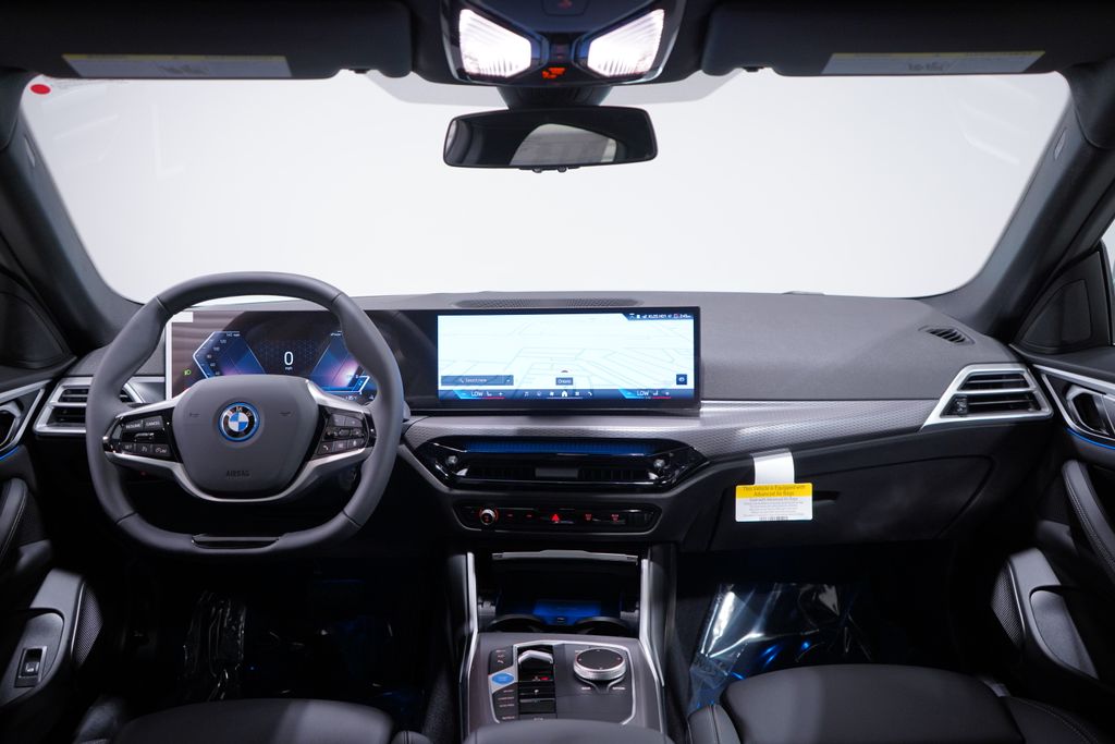 2025 BMW i4 eDrive40 10