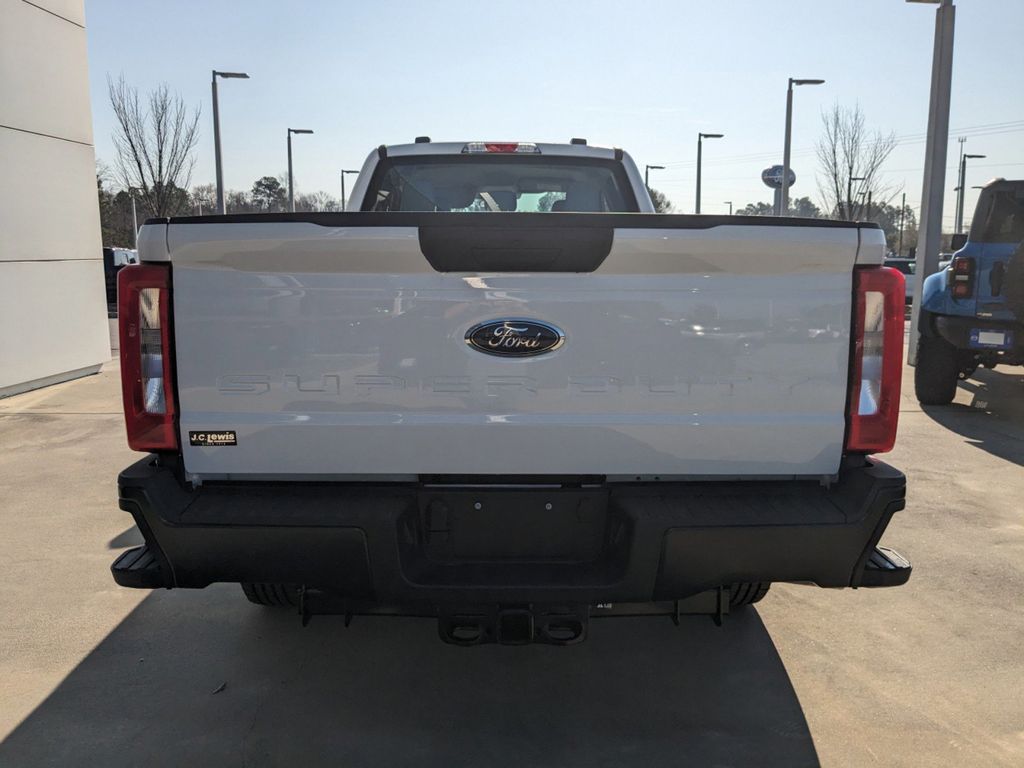 2024 Ford F-350 Super Duty XL