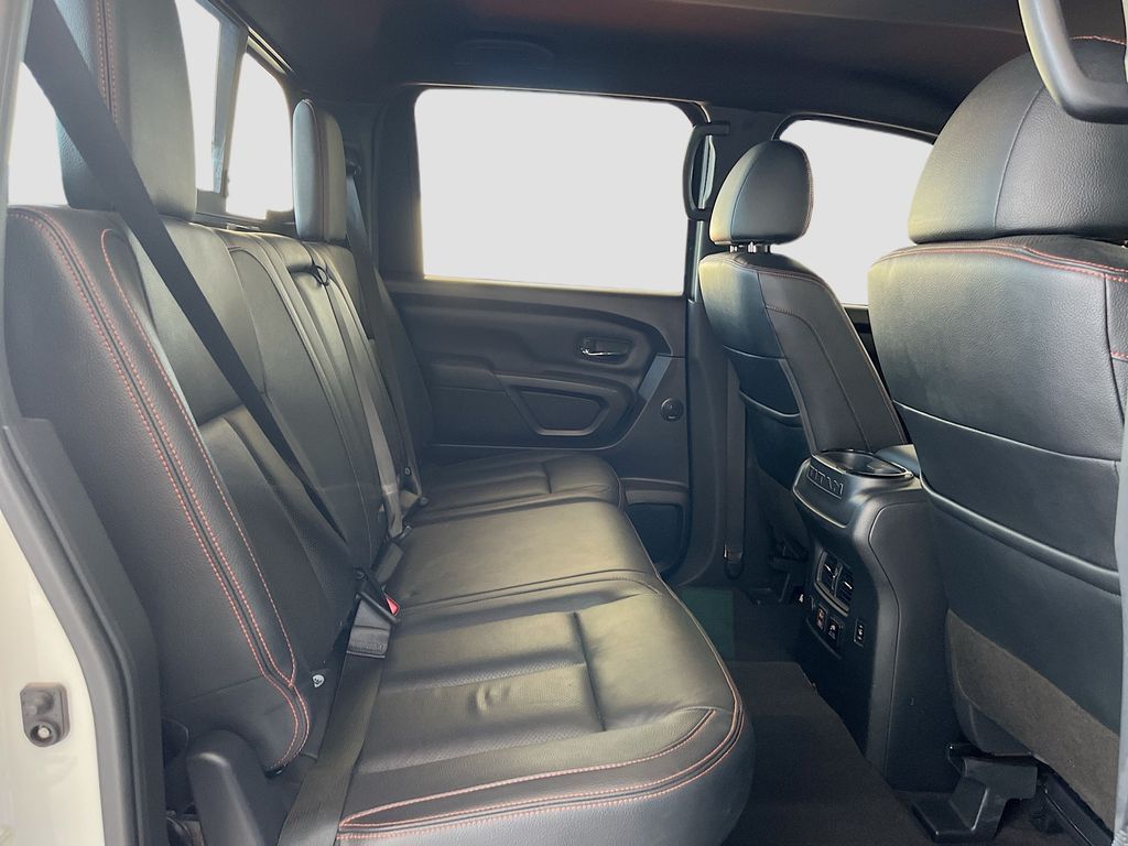 Used 2022 White Nissan PRO-4X image 28