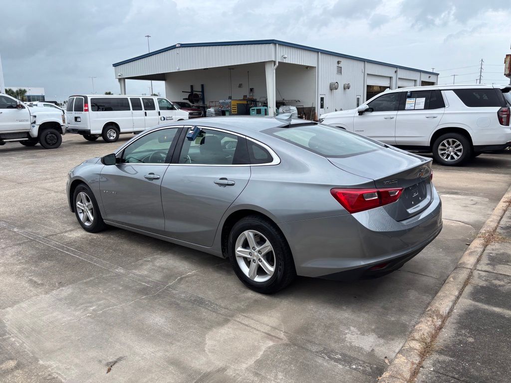 2024 Chevrolet Malibu LT - 6