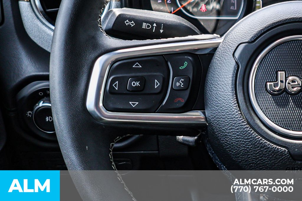 Used 2025 Black Jeep Sahara / MT Certified image 34