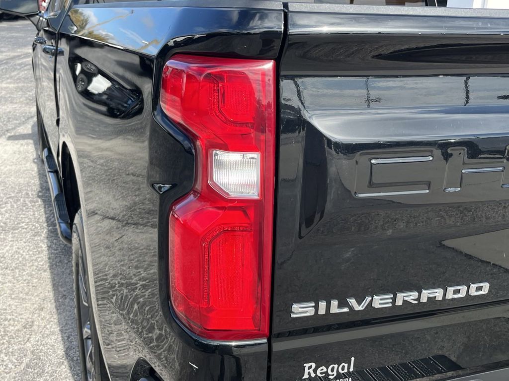 2020 Chevrolet Silverado 1500 RST 10