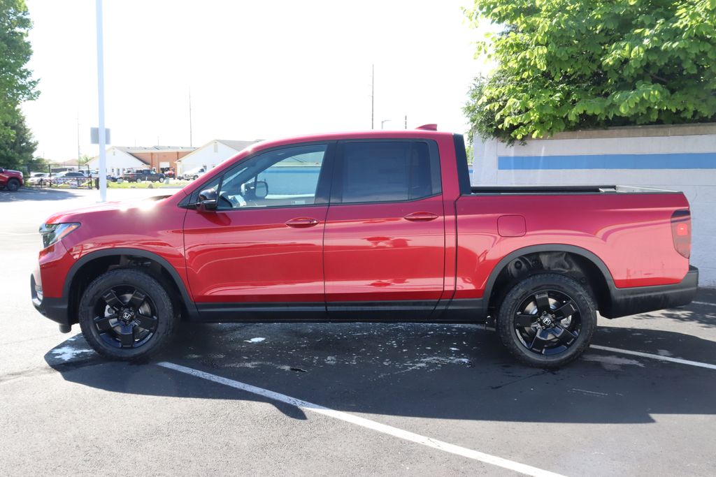 2025 Honda Ridgeline Black Edition 2