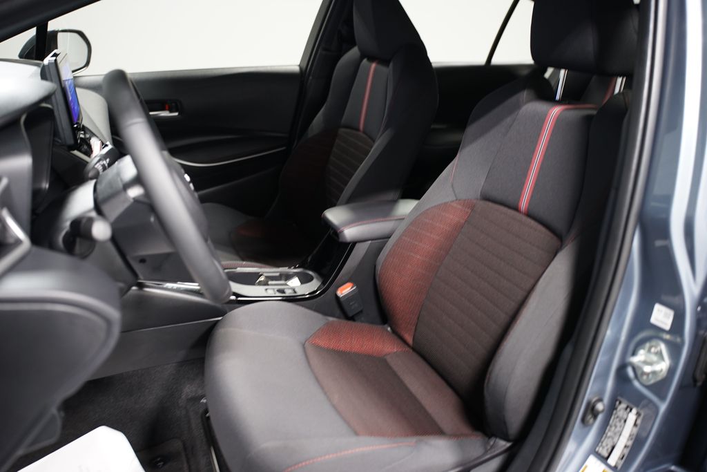 2025 Toyota Corolla SE 26