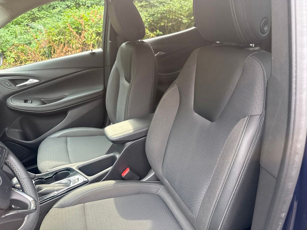 2022 Buick Encore GX Select Blue at South Hills Kia