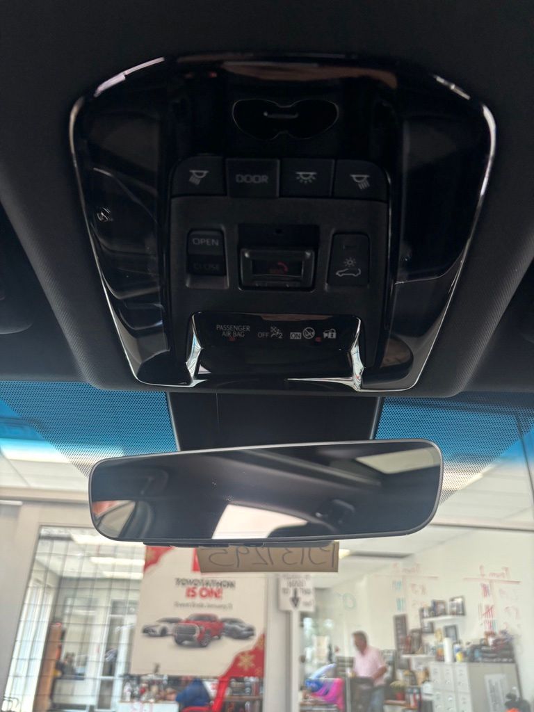 Used 2023 Toyota Venza SUV